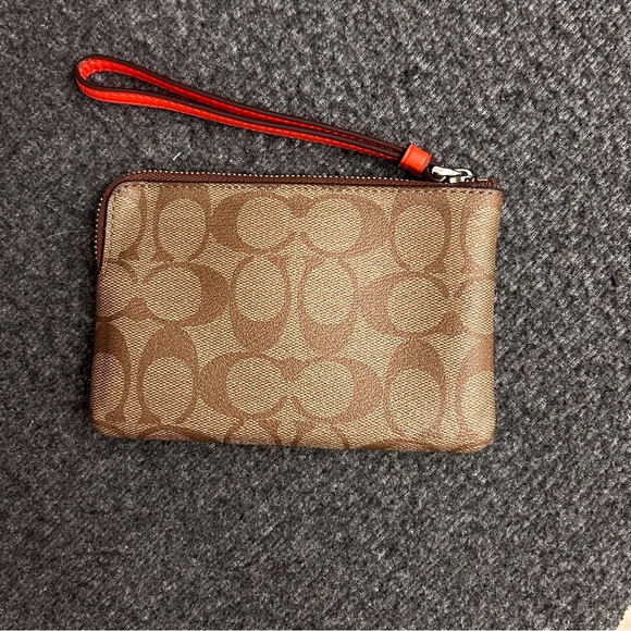 Coach Corner Zip Wristlet in Signature Khaki Orange - Picture 4 of 12